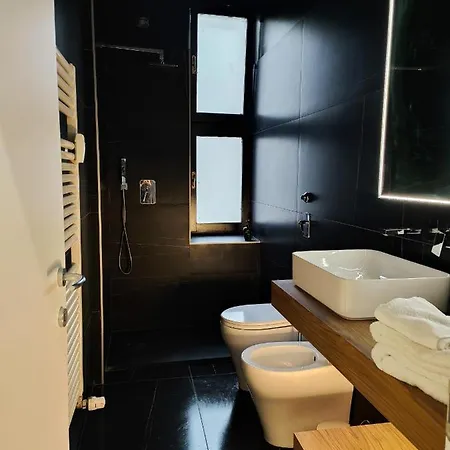 Designed Pop Apartment 2 Bedrooms, 2 Baths In Milan Center - Wifi, Ac, Steps From Subway M1 And M2, Central Station And Airport Connected Exterior foto